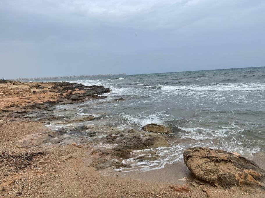 Nice Apartment Near The Sea Torrevieja Ngoại thất bức ảnh