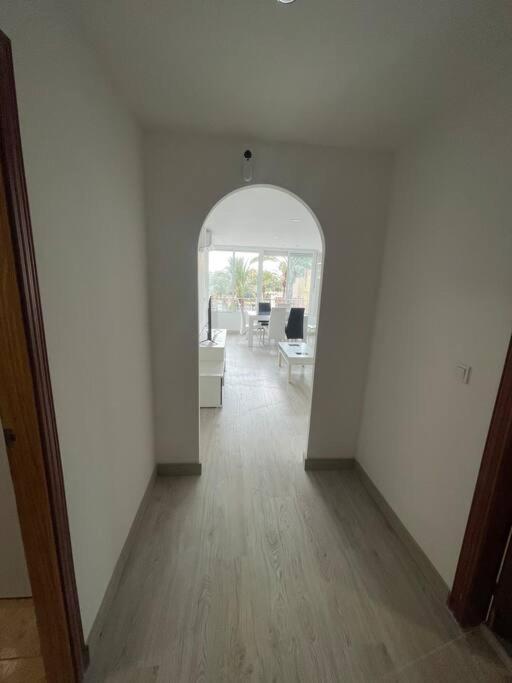 Nice Apartment Near The Sea Torrevieja Ngoại thất bức ảnh
