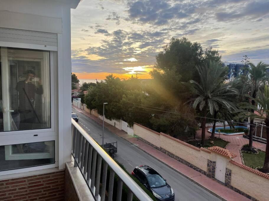 Nice Apartment Near The Sea Torrevieja Ngoại thất bức ảnh