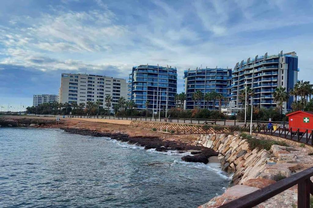Nice Apartment Near The Sea Torrevieja Ngoại thất bức ảnh